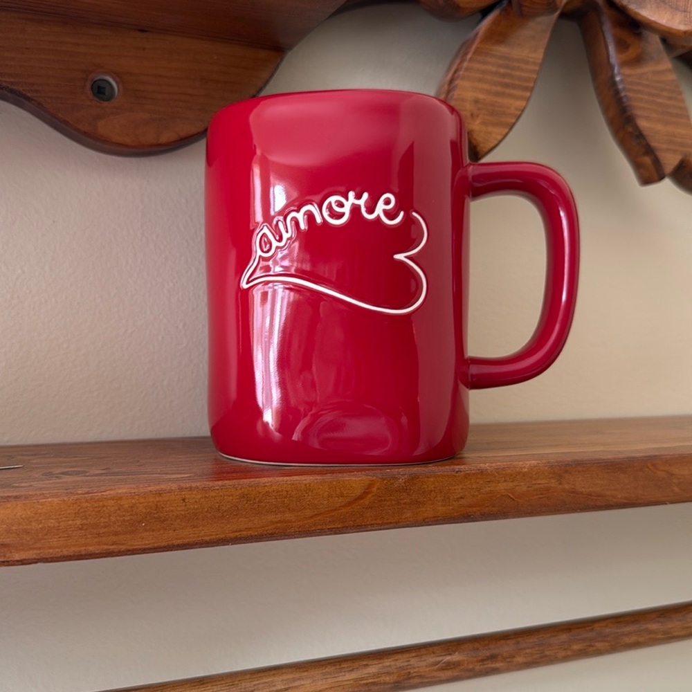 Red Amore Mug - Picture 1 of 1
